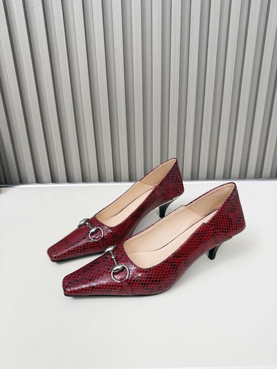 Gucci Versatile Sheepskin Kitten Heel Two-Way Dress Shoes