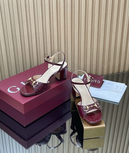 Gucci Patent Leather Block Heel Buckle Strap Sandals