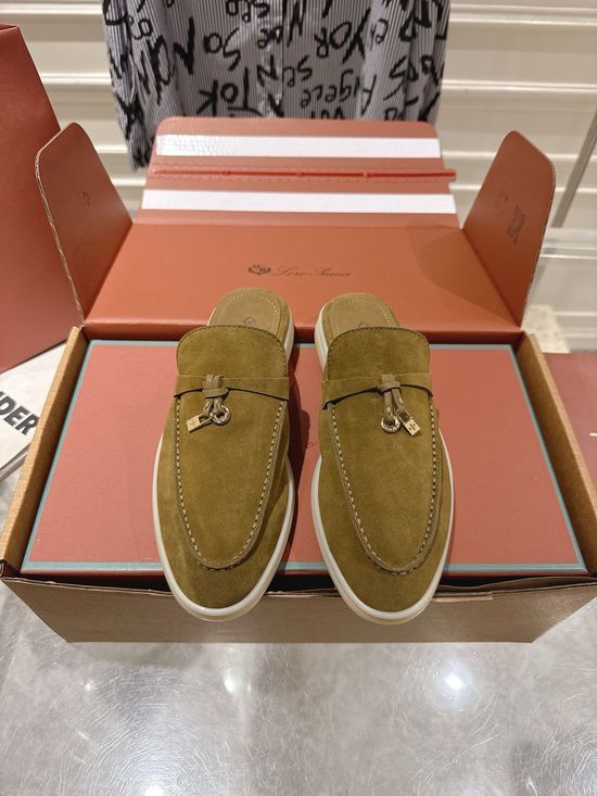 Loro Piana Soft Leather Slip-on Lightweight Breathable Comfortable Mules