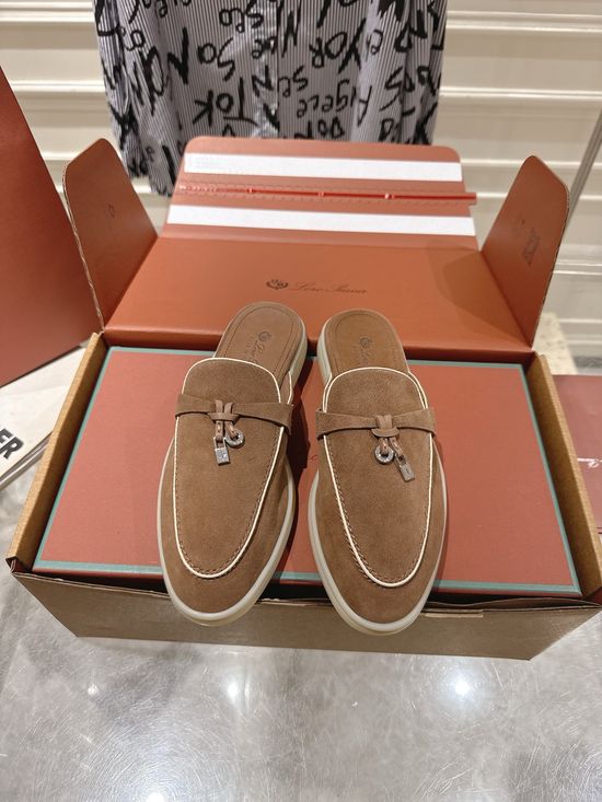 Loro Piana Soft Leather Slip-on Lightweight Breathable Comfortable Mules