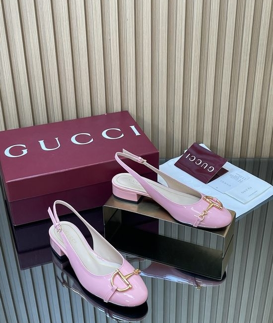 Gucci Patent Leather Buckle Flat Ballet Shoe