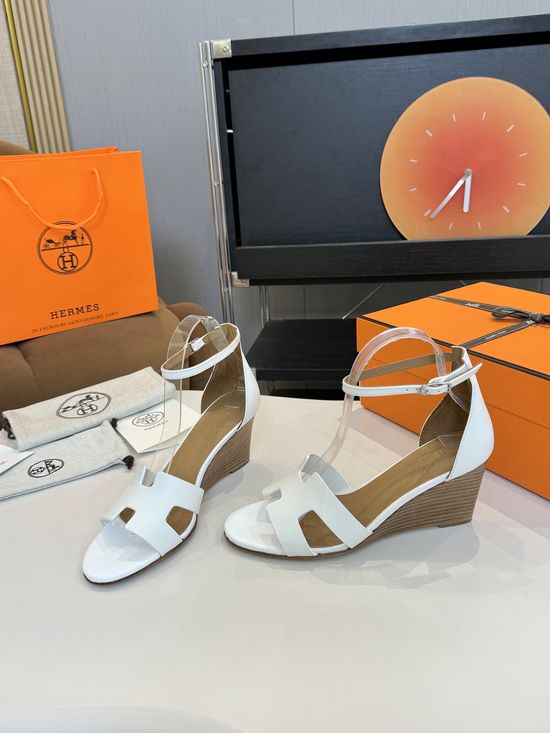 Hermes Retro Style Wedge Heel Genuine Leather Sandals