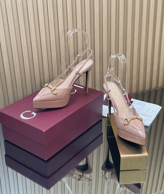 Gucci Patent Leather Horsebit Pointed Toe Stiletto Slingback Pumps