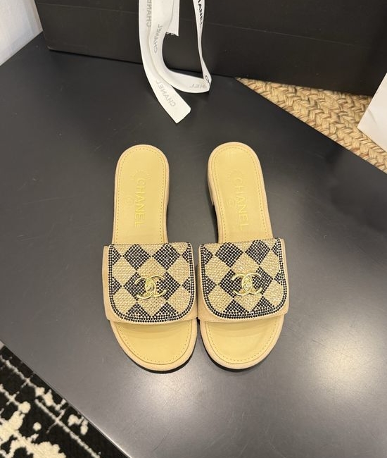 Chanel Premium Casual Daily Footwear with Luxury Packaging