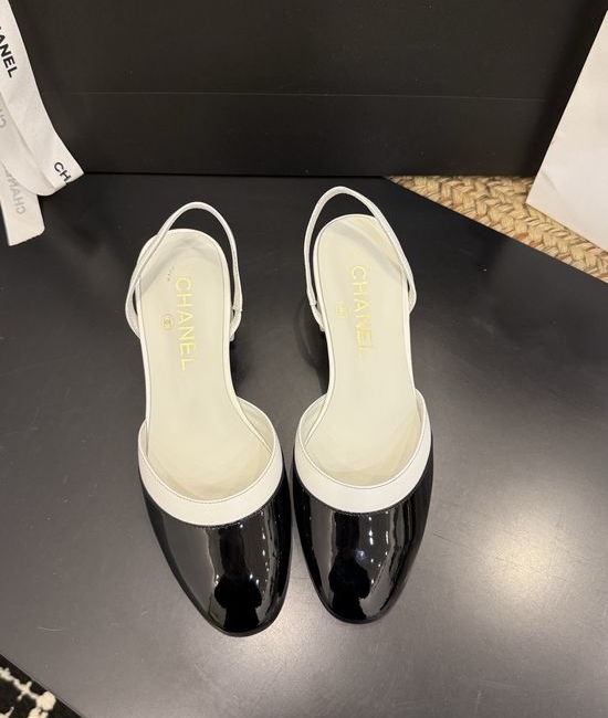 Chanel Premium Casual Daily Footwear with Luxury Packaging