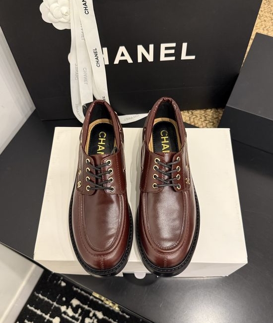 Chanel Premium Casual Daily Footwear with Luxury Packaging