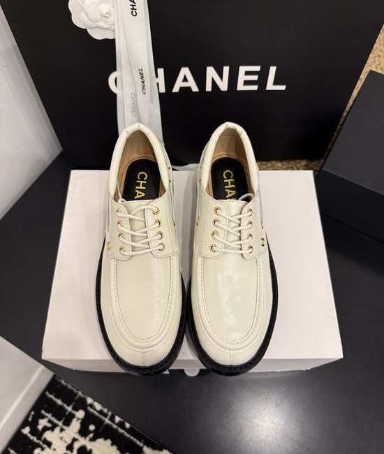 Chanel Premium Casual Daily Footwear with Luxury Packaging