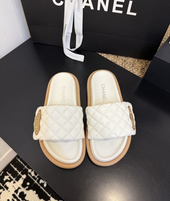 Chanel Premium Casual Daily Footwear with Luxury Packaging