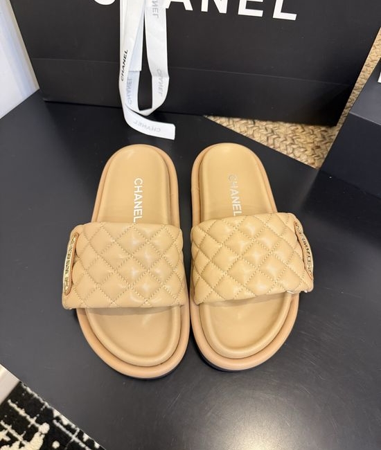 Chanel Premium Casual Daily Footwear with Luxury Packaging