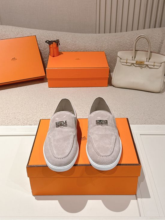 Hermes Classic Rivet Loafers Soft Genuine Leather Comfortable Slip On Shoes