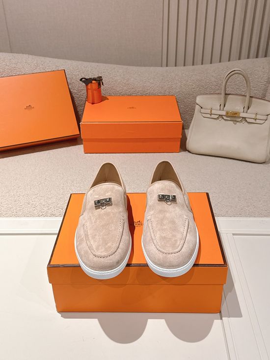Hermes Classic Rivet Loafers Soft Genuine Leather Comfortable Slip On Shoes