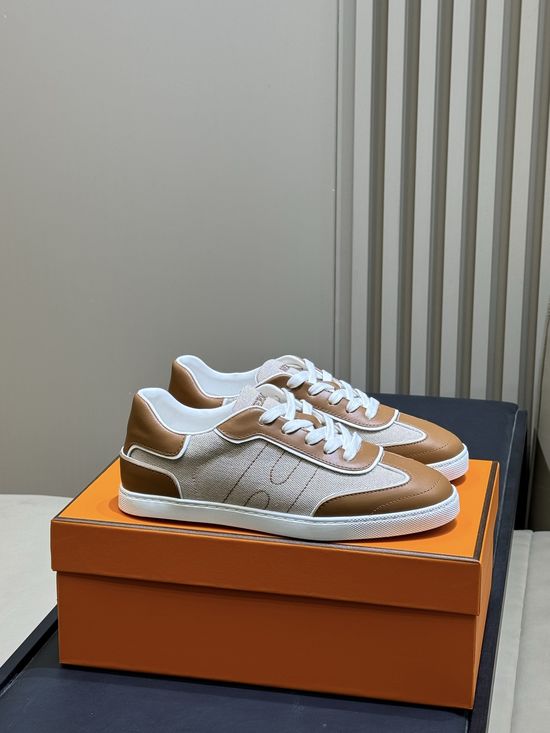 Hermes Premium Leather Comfortable Versatile Casual White Shoes