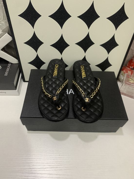 Chanel Classic Black And White Soft Sheepskin Chain Slides