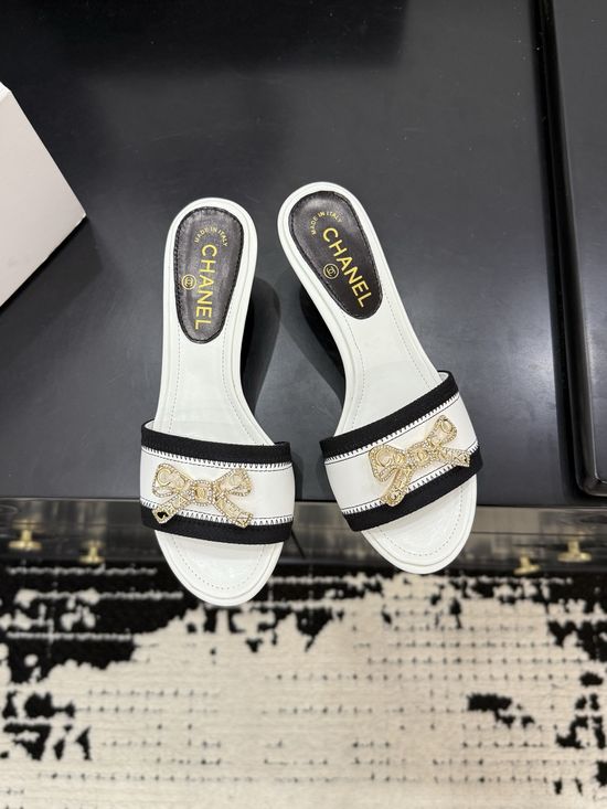 Chanel Premium Casual Fashion Sneakers with Authentic Packaging
