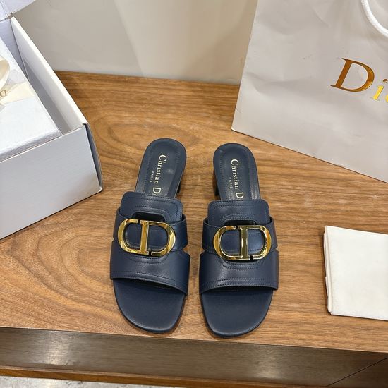 Christian Dior Low-heeled Open-toe Leather Shoes