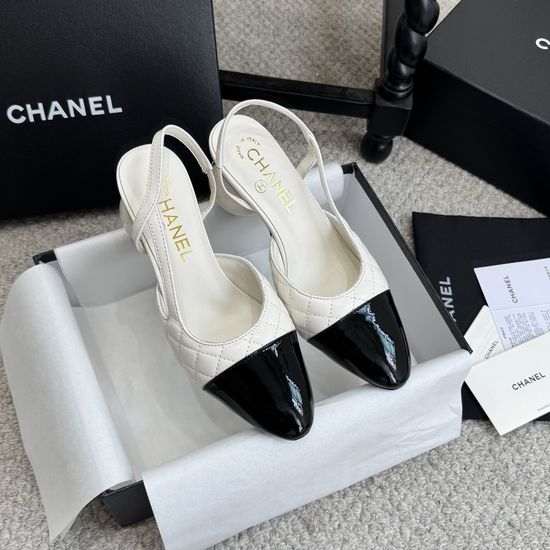 Chanel Elegant Pearl Heel Dress Boots for Formal Occasions