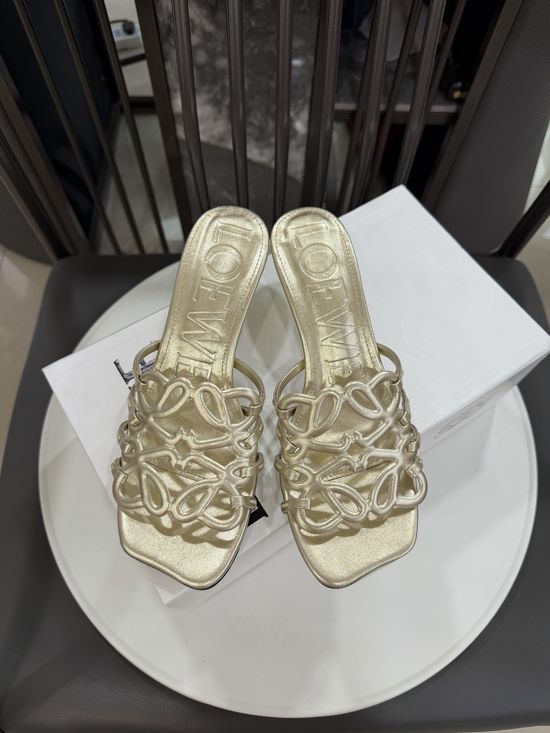 Loewe Genuine Leather Sole Elegant Casual Slides