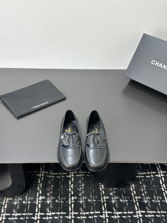Chanel Embroidered Decor Flat Mary Jane Shoes Soft Lining Comfortable