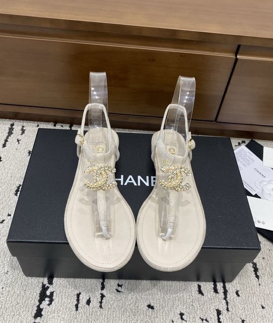 Chanel Classic Metal Accent Leather Flip Flops