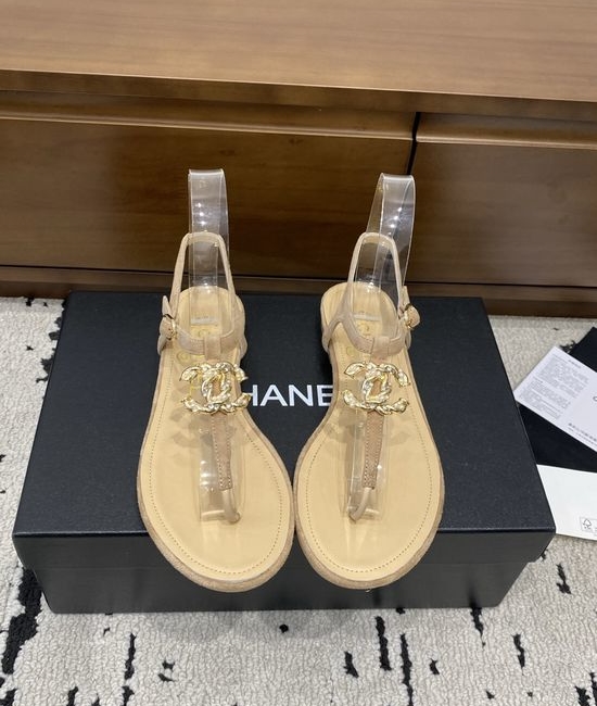 Chanel Classic Metal Accent Leather Flip Flops