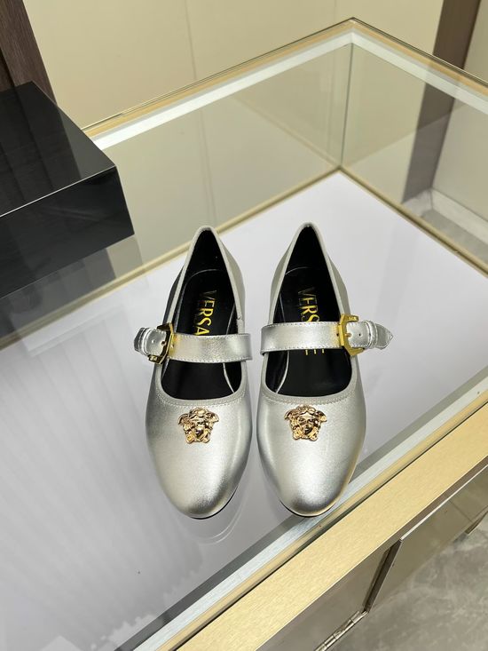 Versace Classic Round Toe Leather Casual Comfort Flats
