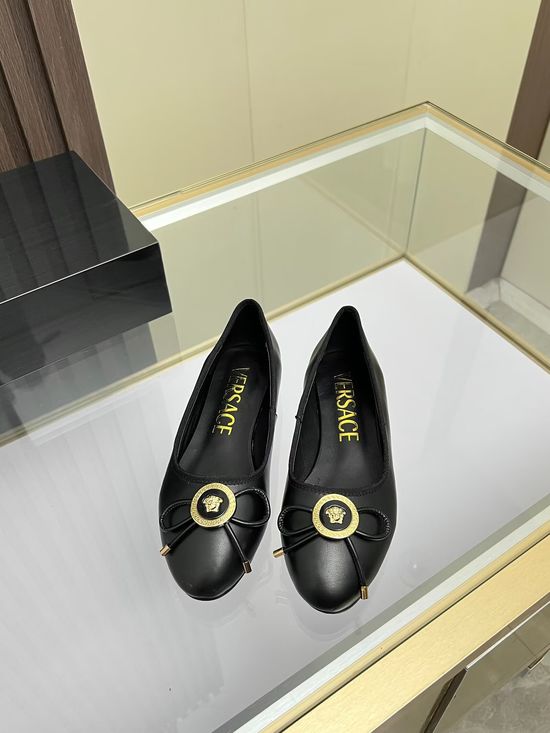 Versace Classic Round Toe Leather Casual Comfort Flats