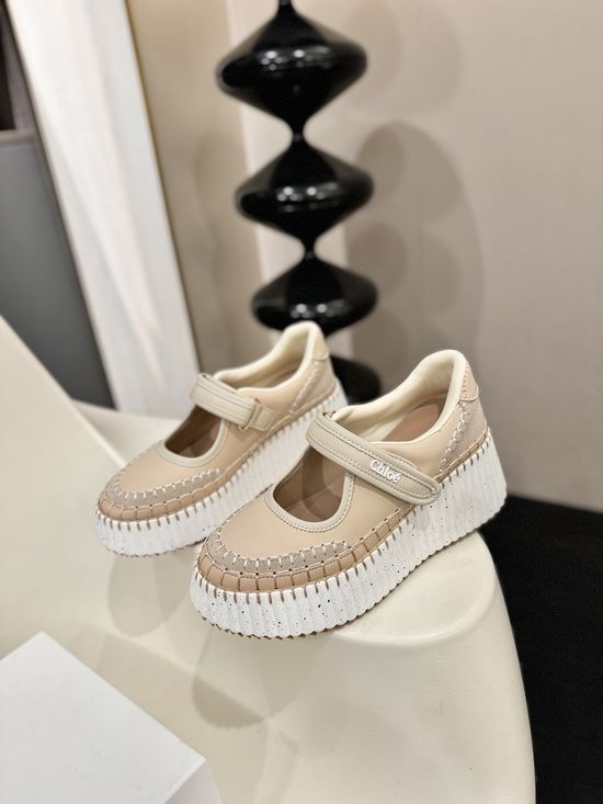 Chloe Breathable Leather Casual Shoes Lightweight Comfortable Sole