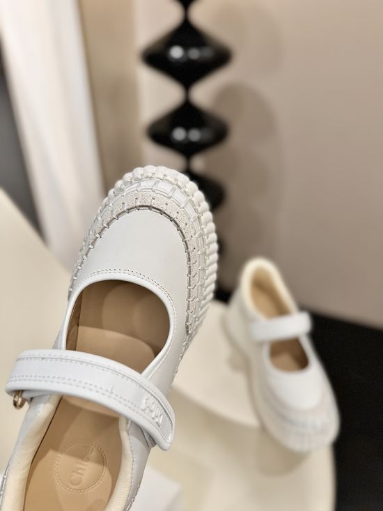 Chloe Genuine Leather Classic Footwear with High Comfortable Sole