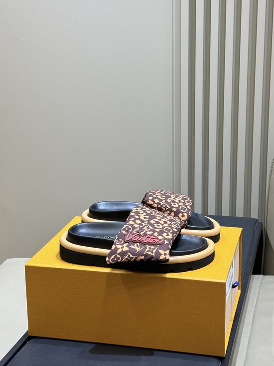 Louis Vuitton Lightweight Comfortable Casual Shoes Cute Exquisite Design