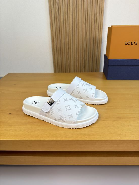 Louis Vuitton Premium Slippers Soft Leather Lining Non-slip Sole