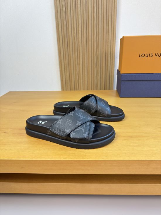Louis Vuitton Premium Slippers Soft Leather Lining Non-slip Sole