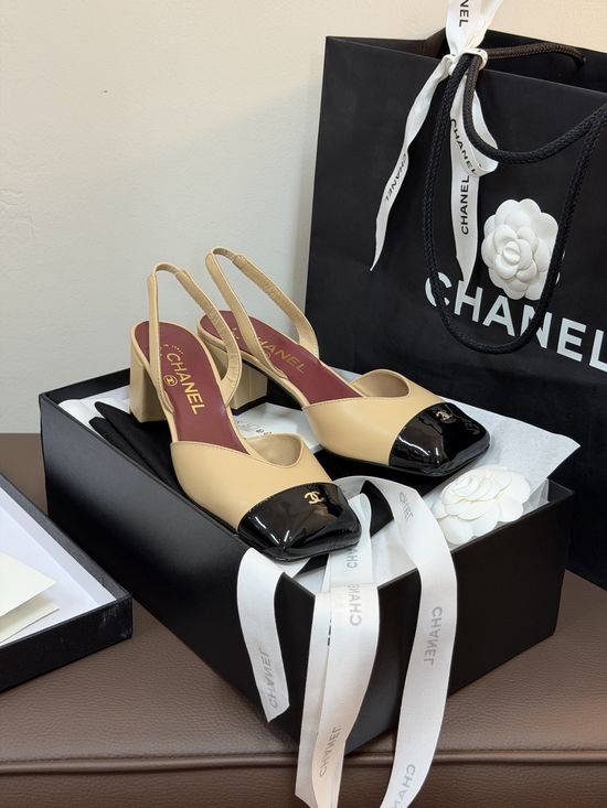Chanel Square Toe Block Heel Slingback Leather Lined Shoes