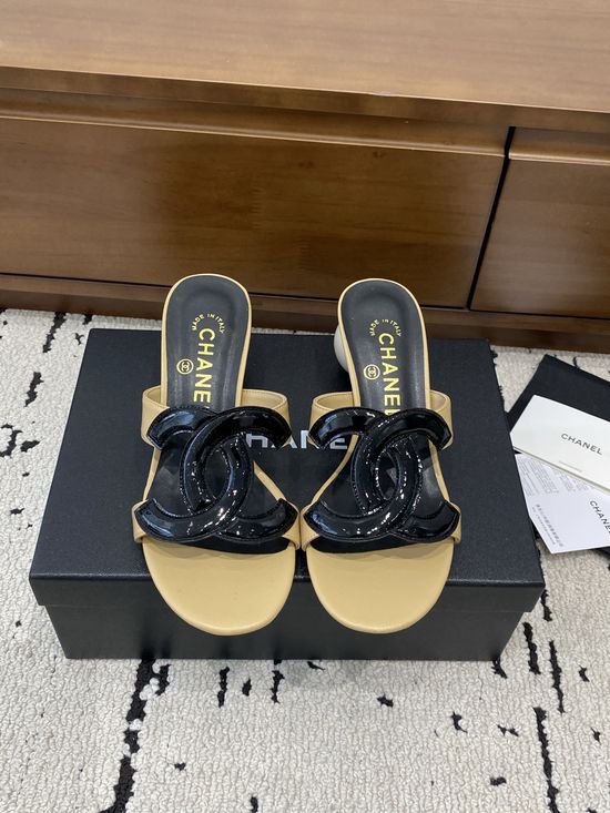 Chanel Pearl Heel Quilted Slip On Leather Slides