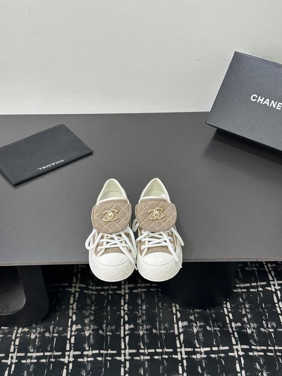 Chanel Dual-wear High-top Casual Sneakers Comfortable