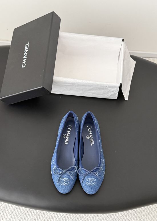 Chanel Classic Round Toe Comfortable Flat Ballet Shoes