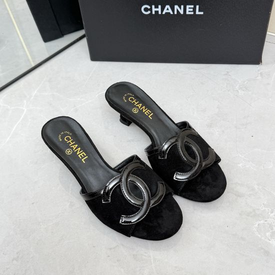 Chanel Logo Decor Leather Upper Comfort Flat Slide Slippers