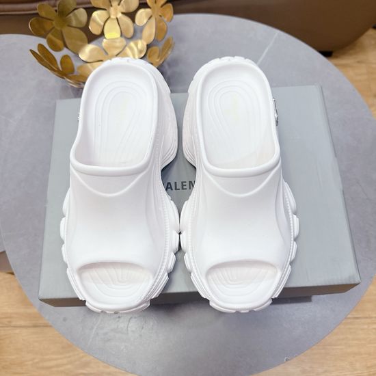 Balenciaga Comfort Foam Casual Slides with Original Detail Design