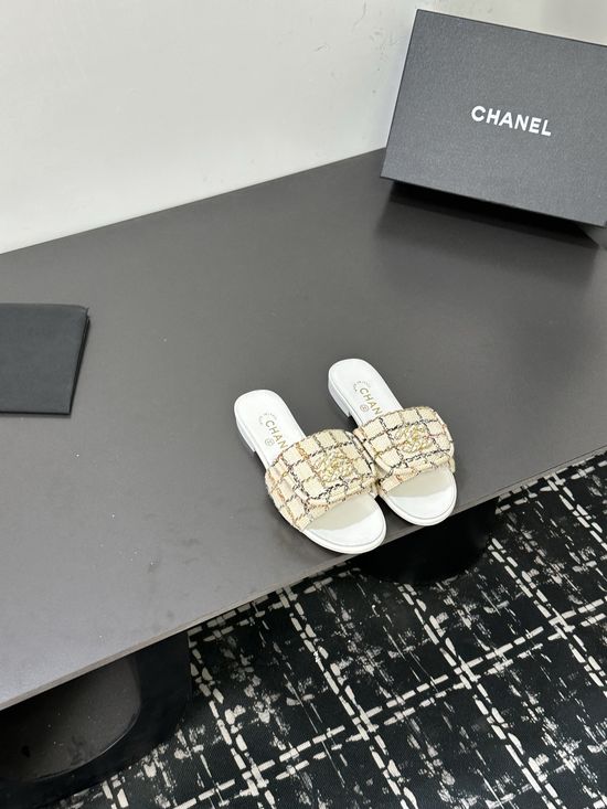 Chanel Comfortable Sheepskin Lining Casual Slides