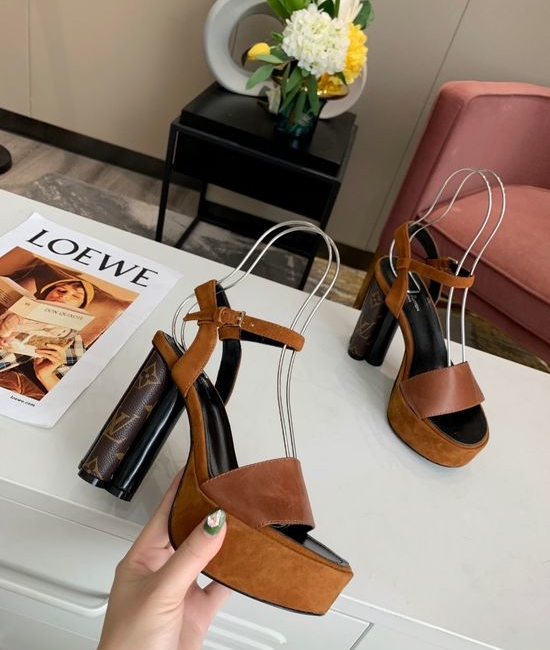 Louis Vuitton LV Comfortable Platform High Heel Sandals With Leather Outsole