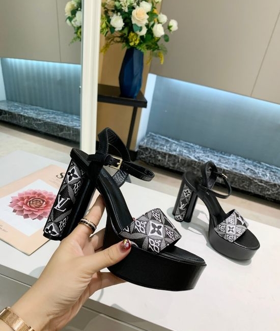 Louis Vuitton LV Color Block Leather Shoes with Italian Sole Two Buckle Design