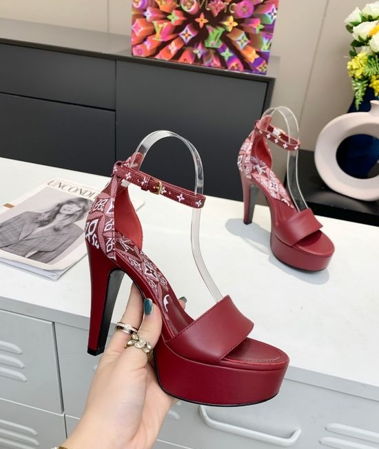 Louis Vuitton LV Elegant Floral Pattern High Heels With Non-slip Sole