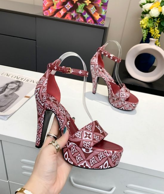 Louis Vuitton LV Vintage Monogram Pattern High Heels With Soft Lining