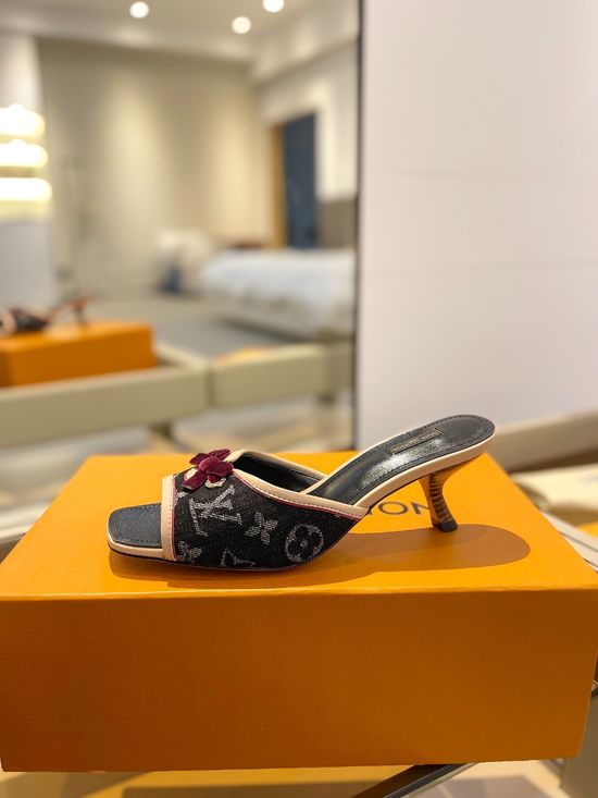 Louis Vuitton Monogram Buckle Decor Low Heel Slides