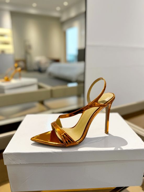 Gianvito Rossi Classic Mule High Heels With Premium Leather Outsole