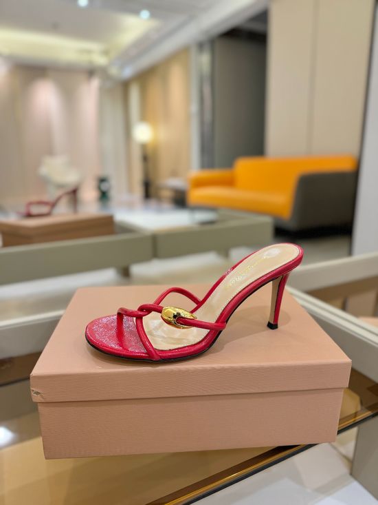 Gianvito Rossi Soft Leather Upper Block Heel Casual Slide Sandals