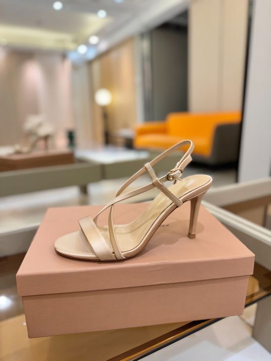 Gianvito Rossi Satin Upper High Heel Shoes with Genuine Leather Sole