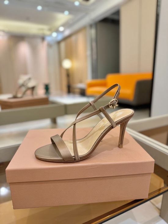 Gianvito Rossi Satin Upper High Heel Shoes with Genuine Leather Sole