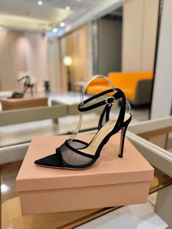 Gianvito Rossi Minimalist Leather Mesh High Heel Shoes