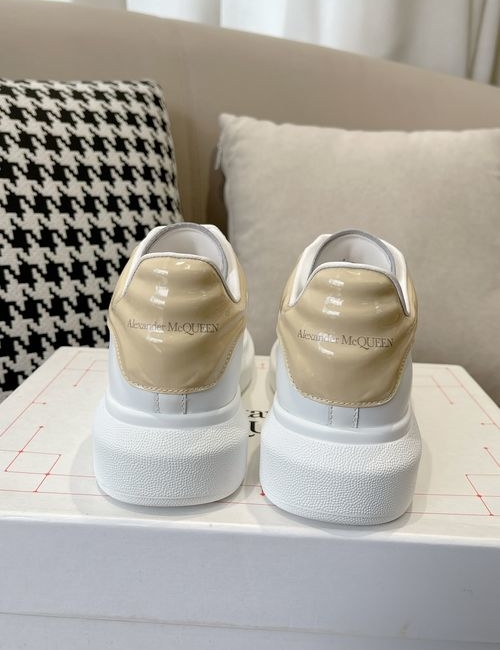 McQueen Beige Wavy Pattern Heel Sneakers