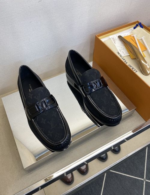 Louis Vuitton LV Patent Leather Embroidered Canvas Dress Shoes